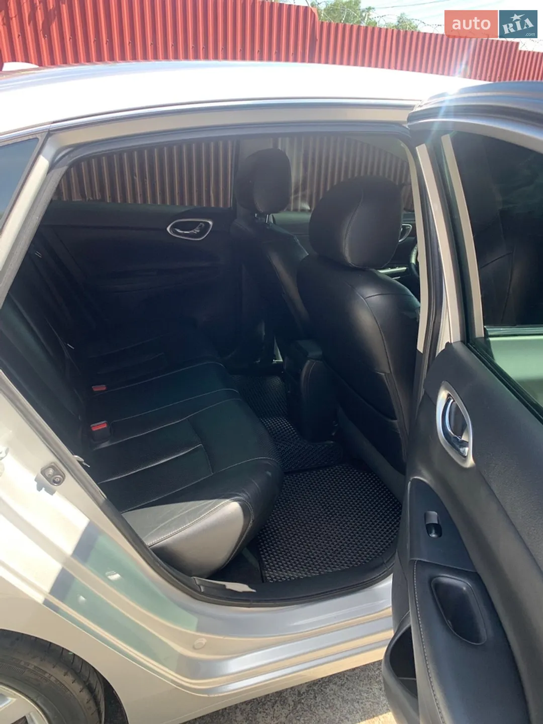 2015 Nissan Sentra - мініатюра 8