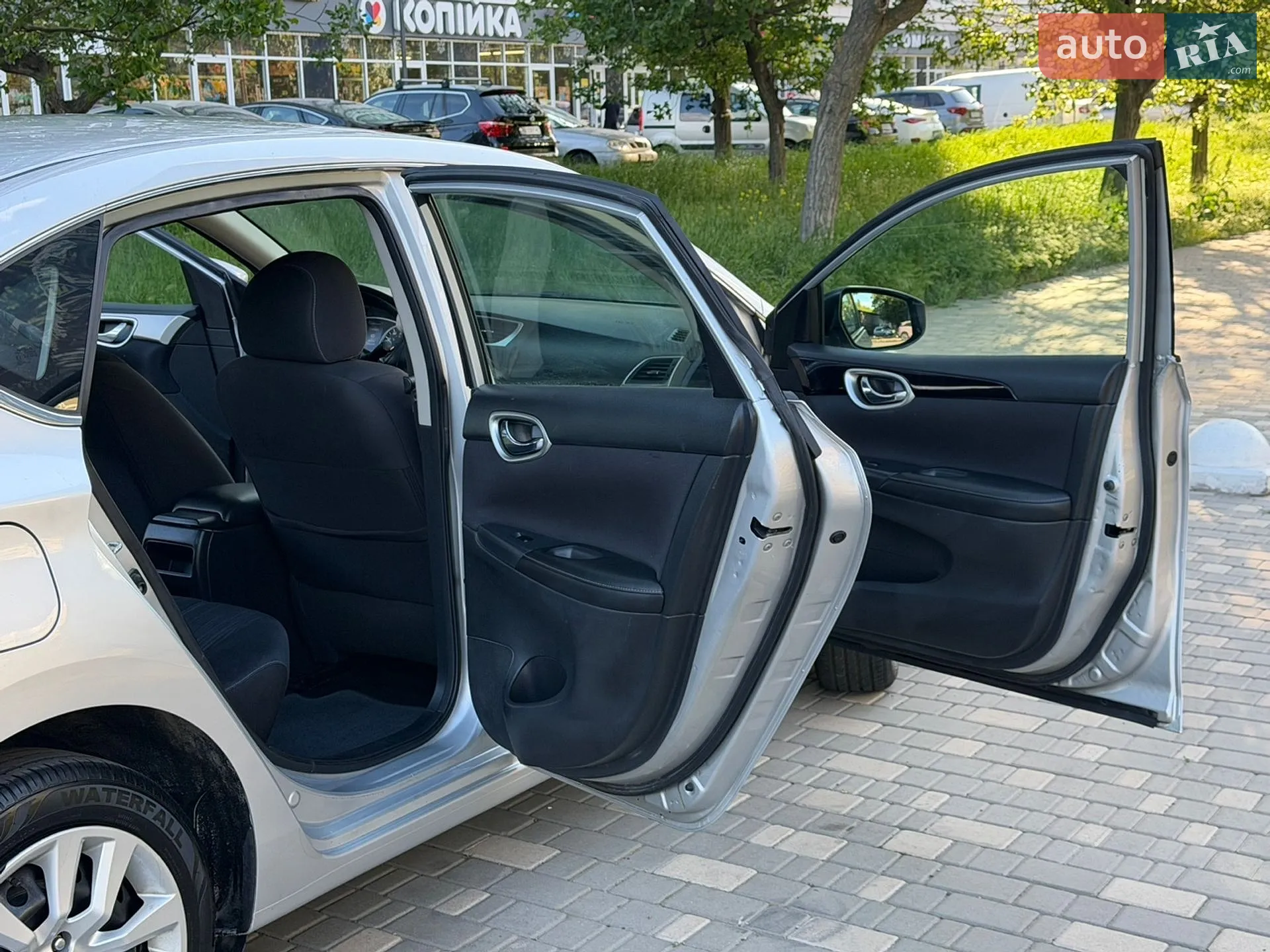 2017 Nissan Sentra - мініатюра 52