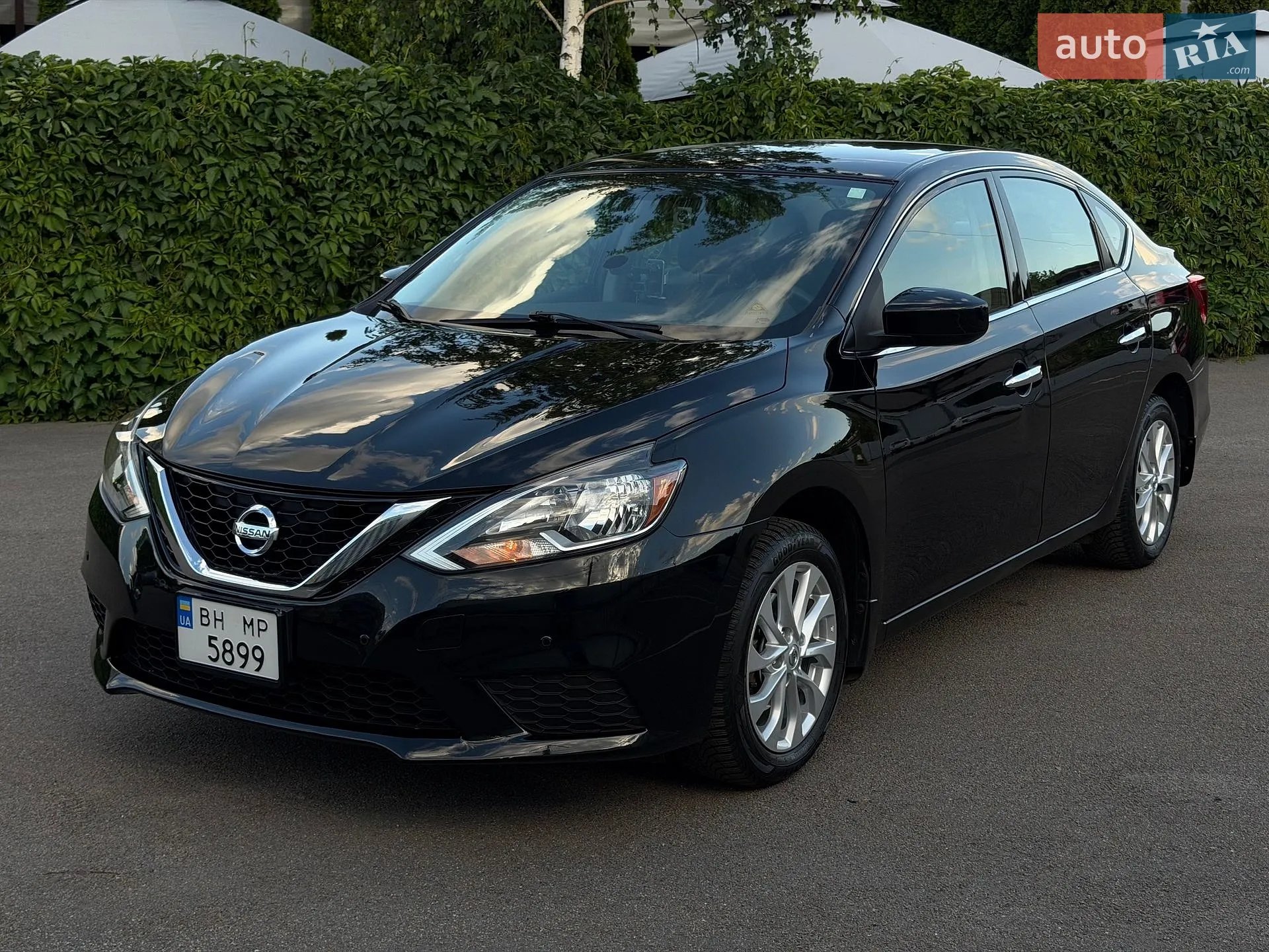 2017 Nissan Sentra - мініатюра 3