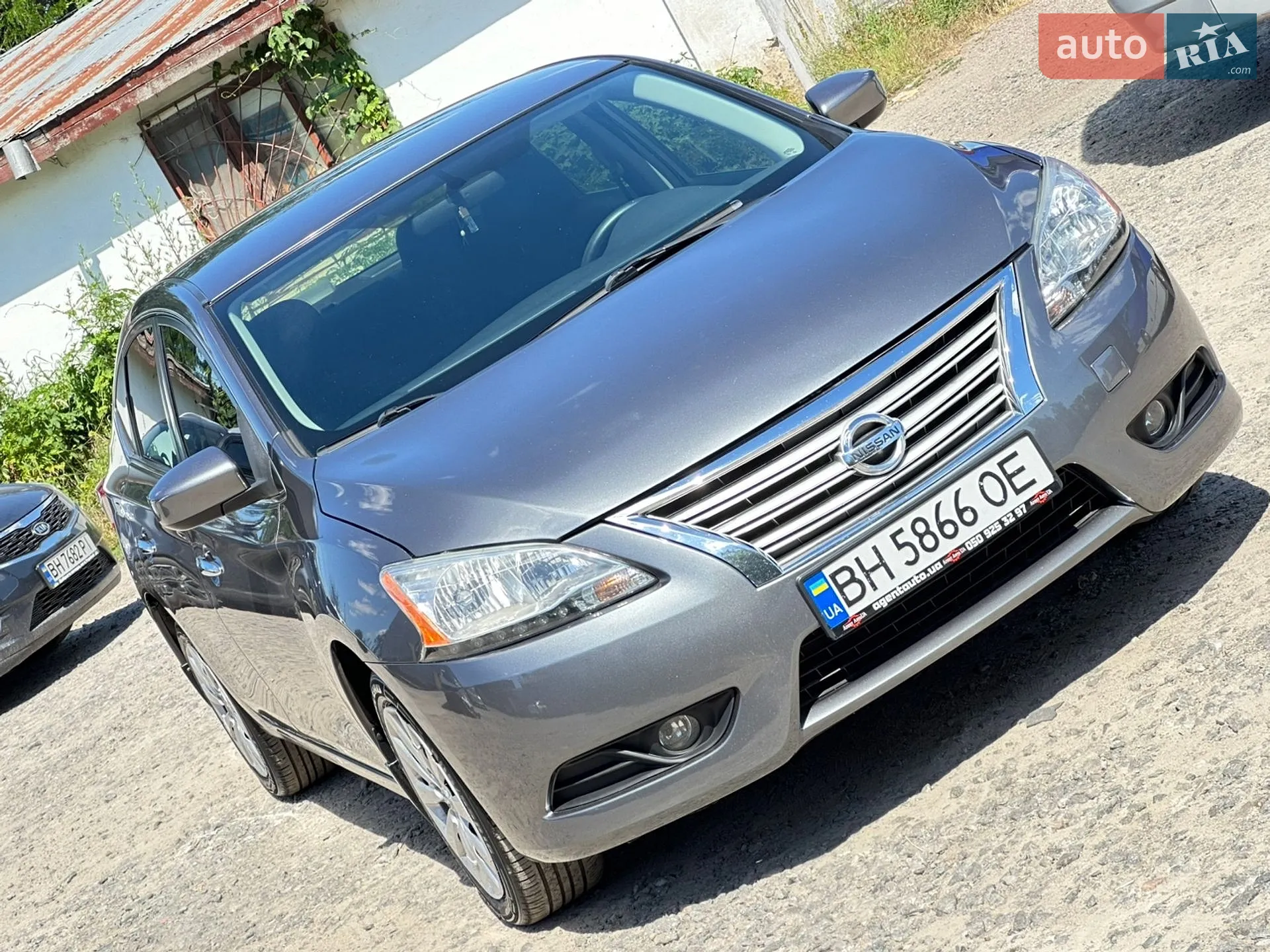 2015 Nissan Sentra - мініатюра 11