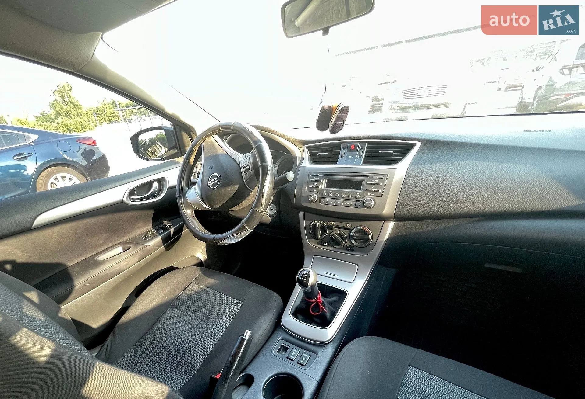 2015 Nissan Sentra - мініатюра 8