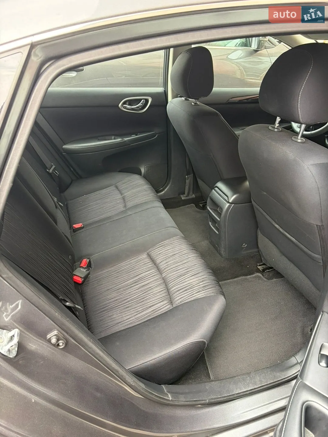 2016 Nissan Sentra - мініатюра 14