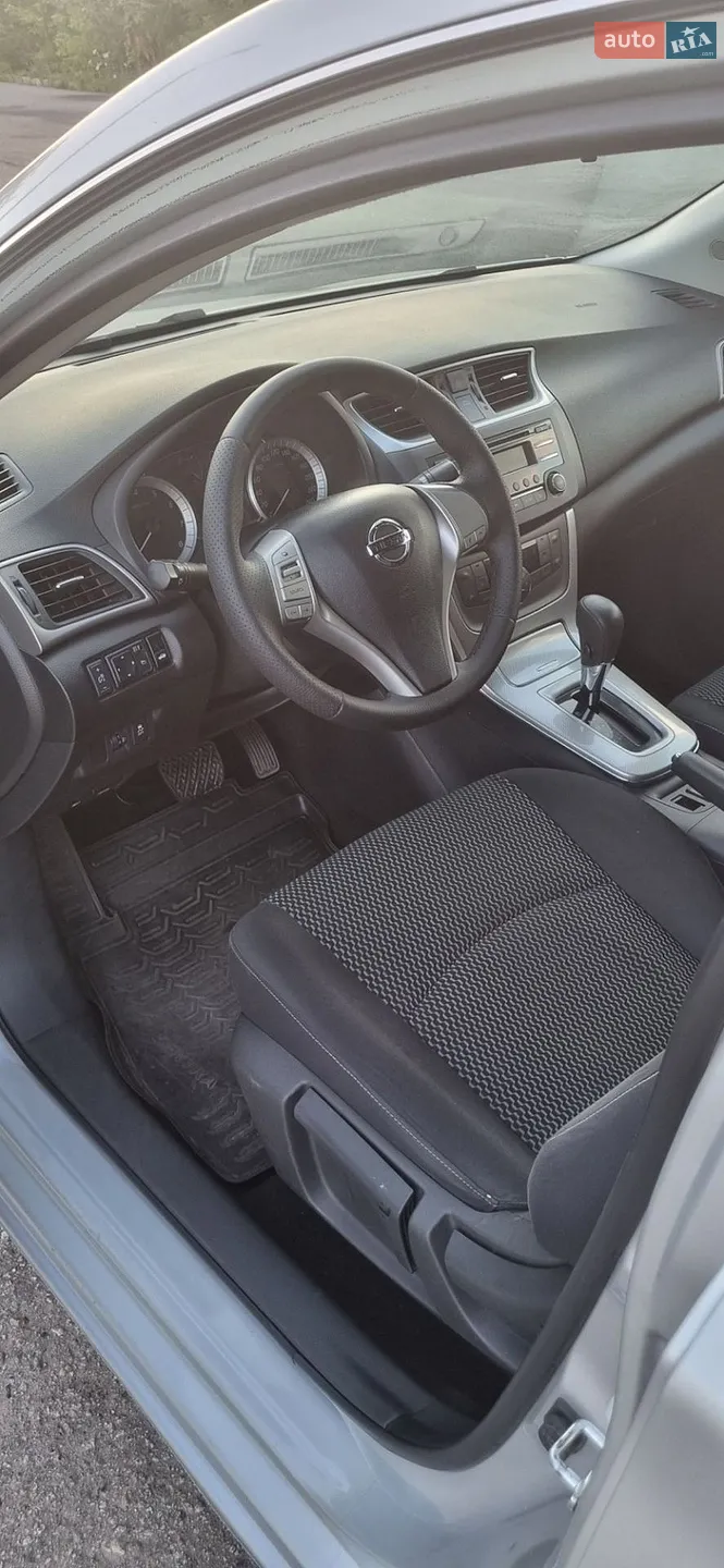 2015 Nissan Sentra - мініатюра 19