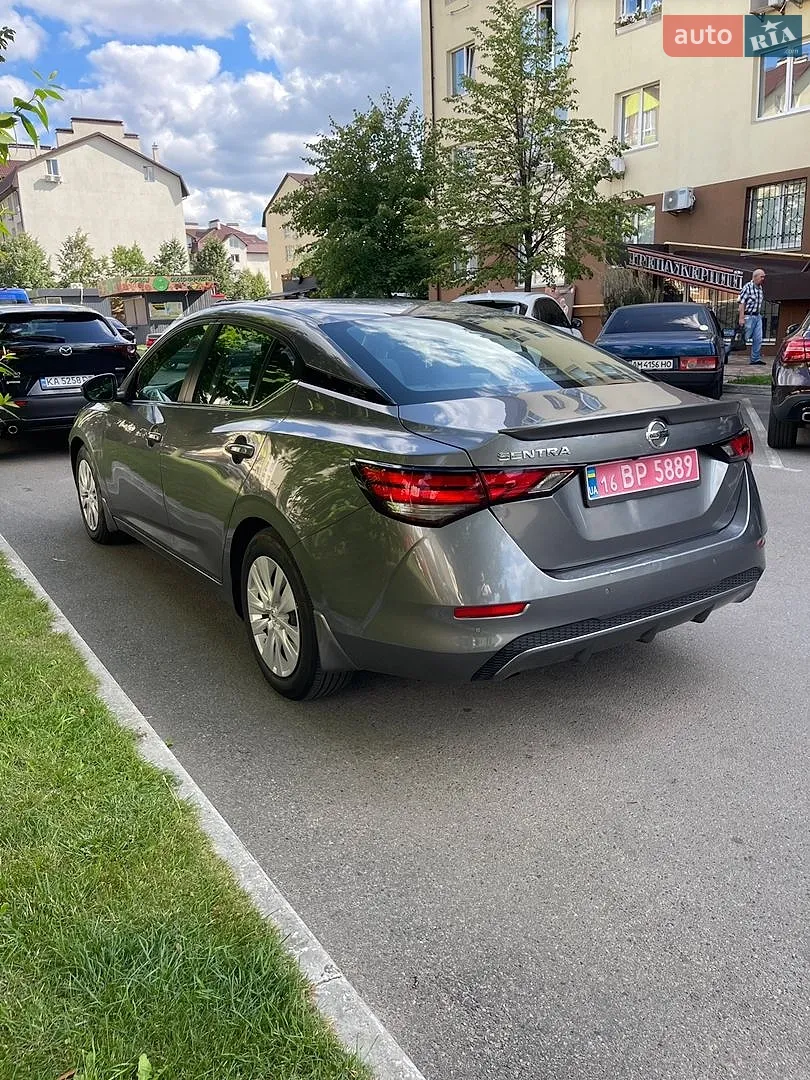 2022 Nissan Sentra - мініатюра 8