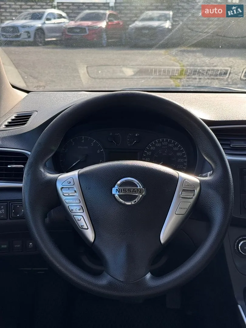 2017 Nissan Sentra - мініатюра 7