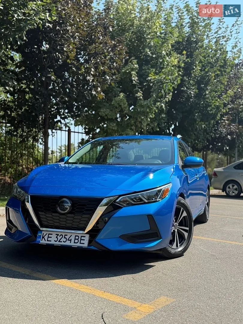 2021 Nissan Sentra - фото 1