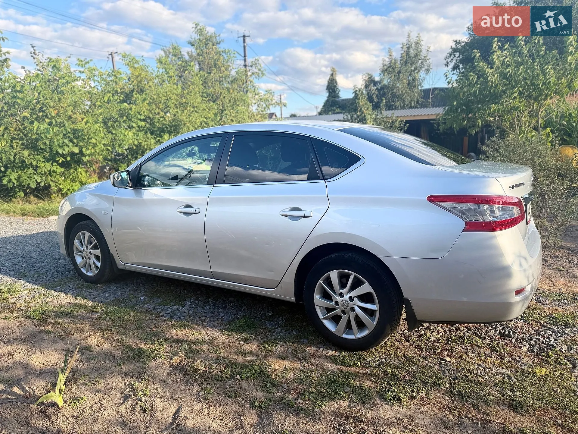 2015 Nissan Sentra - мініатюра 15