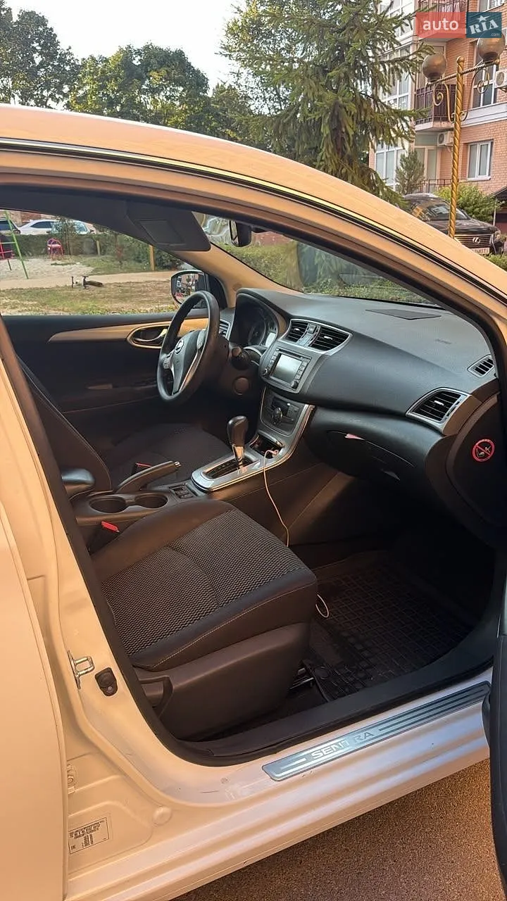 2015 Nissan Sentra - мініатюра 10