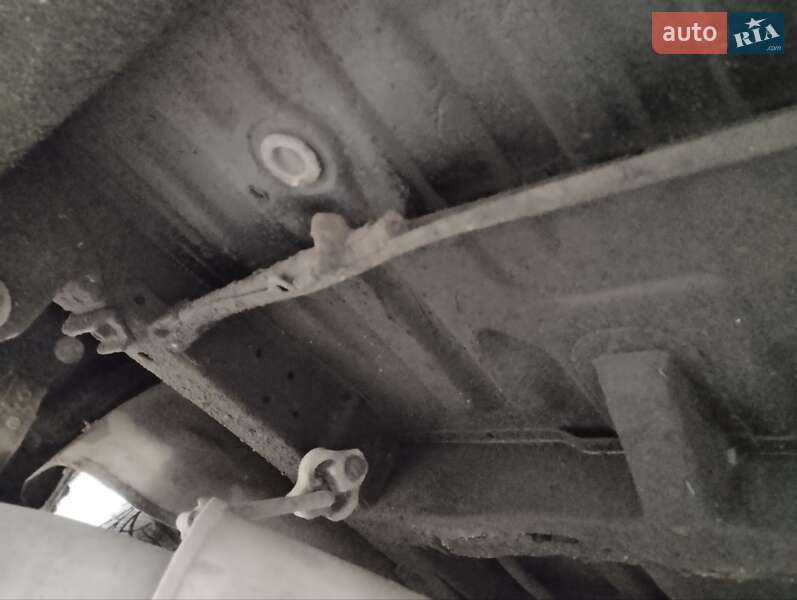 Мінівен Nissan Serena 1999 в Кам'янець-Подільському фото 10 Мінівен Nissan Serena 1999 в Кам'янець-Подільському