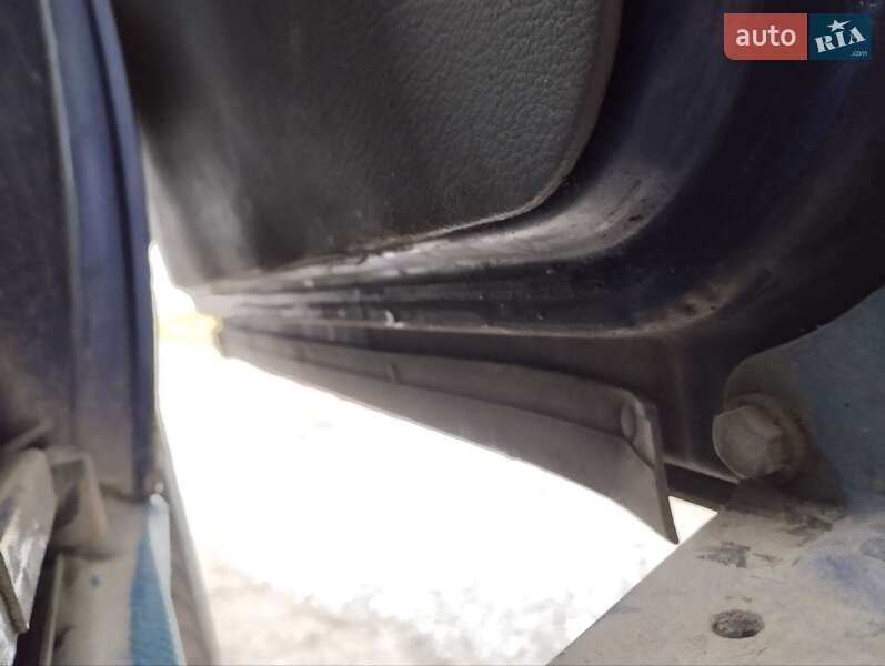 Мінівен Nissan Serena 1999 в Кам'янець-Подільському фото 25 Мінівен Nissan Serena 1999 в Кам'янець-Подільському