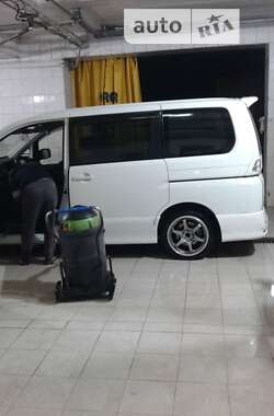 Мінівен Nissan Serena 2008 в Одесі