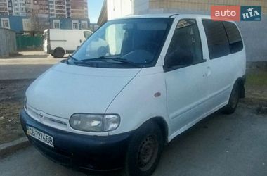 Минивэн Nissan Serena 1997 в Киеве