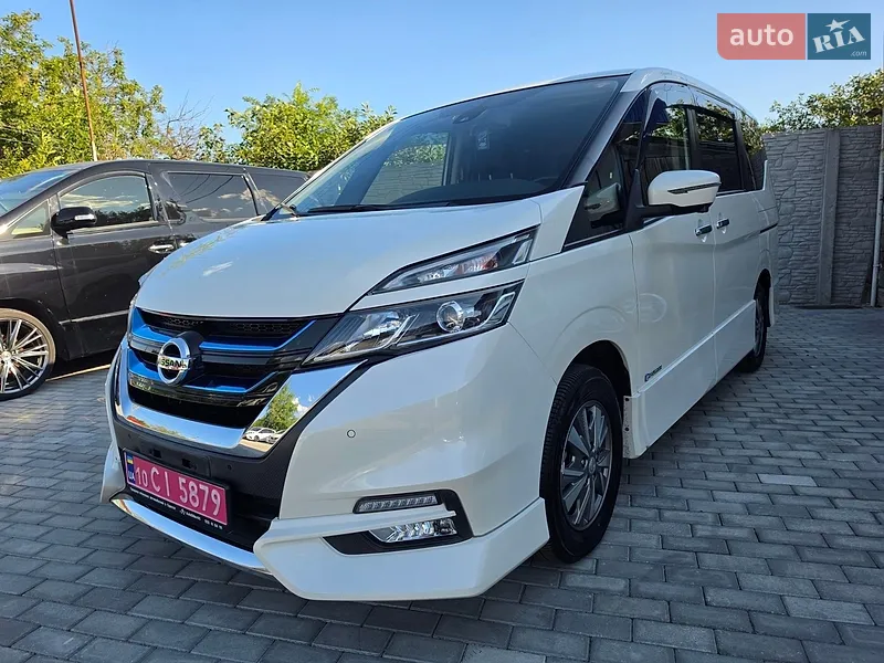 Nissan Serena 2018