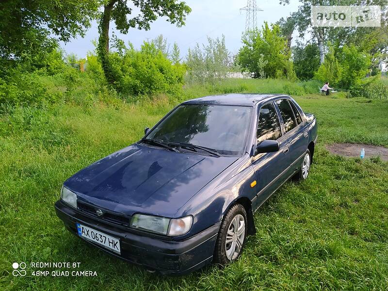 Седан Nissan Sunny 1992 в Харькове