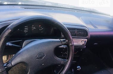 Хэтчбек Nissan Sunny 1993 в Косове