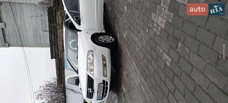 Седан Nissan Sunny 2008 в Запоріжжі