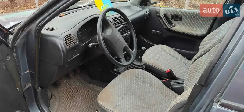 Nissan Sunny