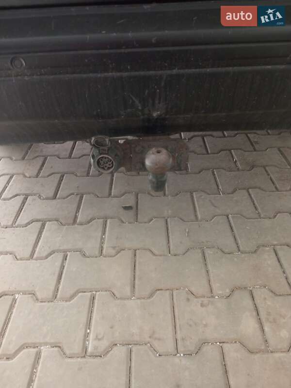 Седан Nissan Sunny 1991 в Хмельницькому