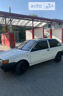 Хетчбек Nissan Sunny 1987 в Ладижині