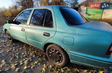 Седан Nissan Sunny 1994 в Кам'янському