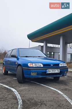 Седан Nissan Sunny 1994 в Одесі