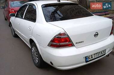 Седан Nissan Sunny 2007 в Киеве