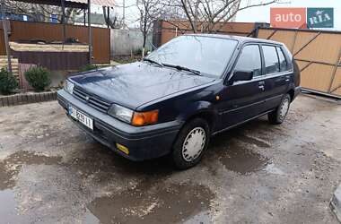 Хетчбек Nissan Sunny 1990 в Миронівці