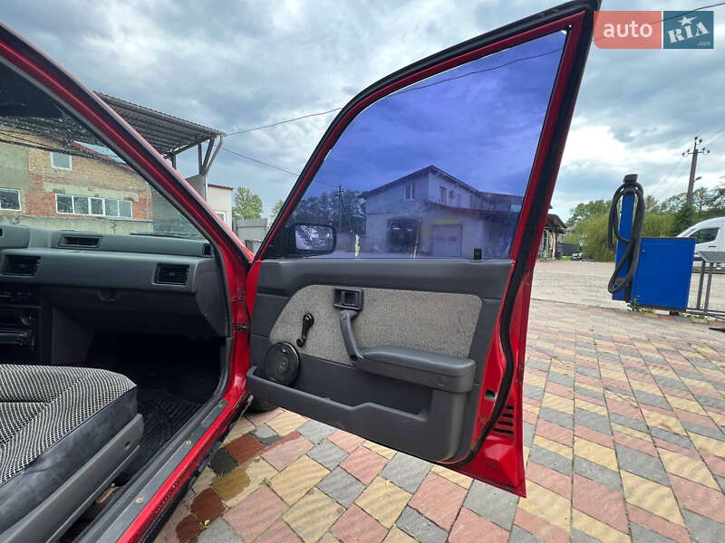Седан Nissan Sunny 1987 в Долине