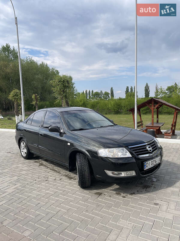 Седан Nissan Sunny 2008 в 