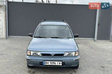 Седан Nissan Sunny 1994 в 