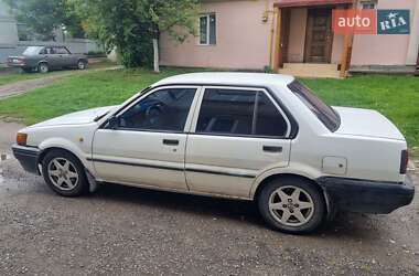 Седан Nissan Sunny 1990 в 