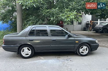 Седан Nissan Sunny 1993 в Одесі
