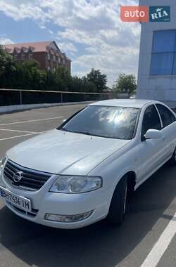 Седан Nissan Sunny 2008 в 