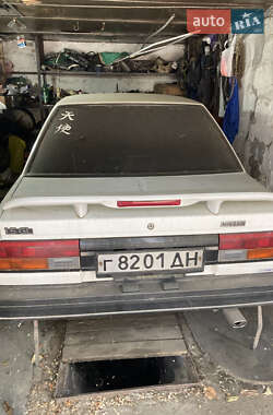 Седан Nissan Sunny 1985 в Днепре