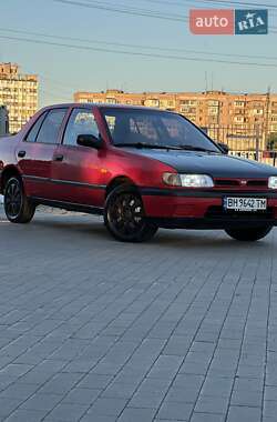 Седан Nissan Sunny 1991 в Одессе