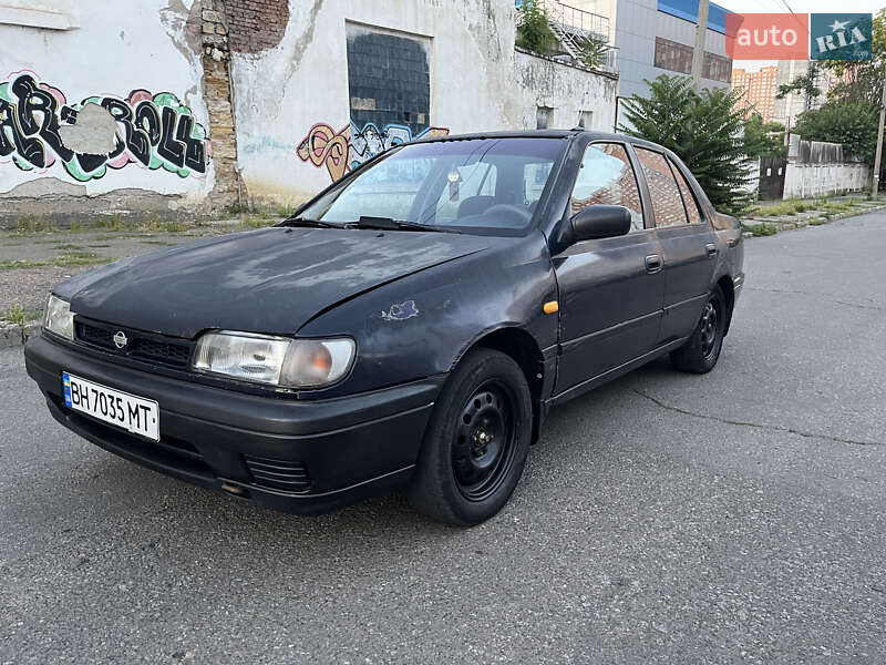 Седан Nissan Sunny 1991 в Одессе