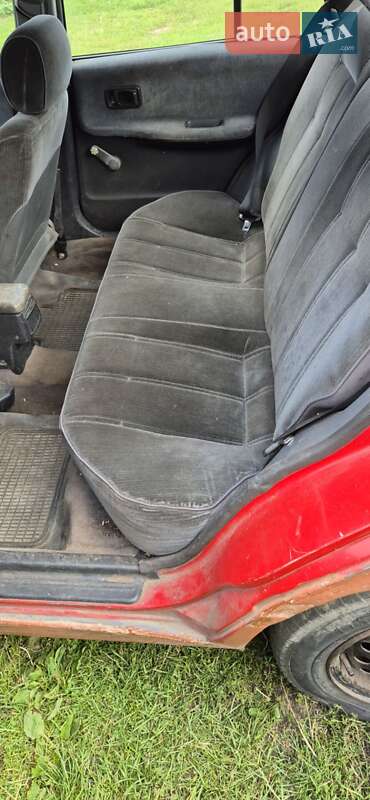 Седан Nissan Sunny 1991 в Вараші