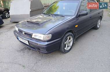 Седан Nissan Sunny 1992 в Одесі