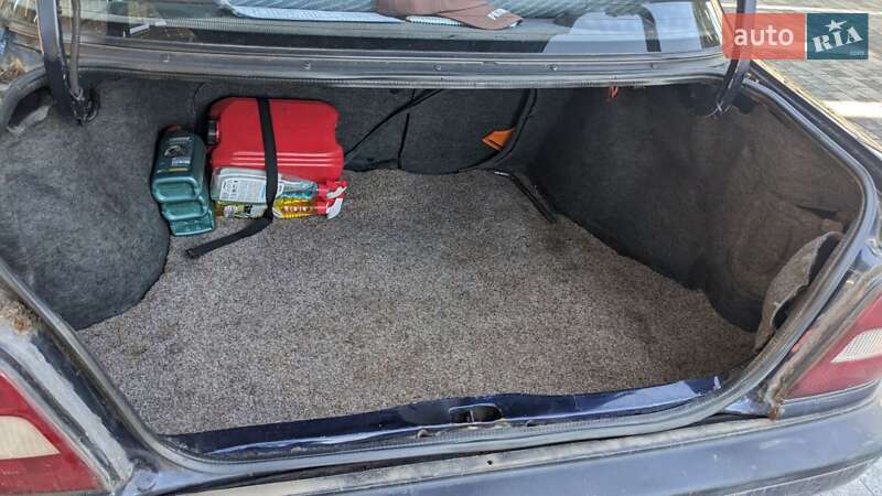 Седан Nissan Sunny 1994 в Львове фото 17 Седан Nissan Sunny 1994 в Львове