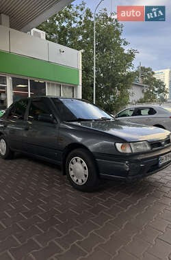 Седан Nissan Sunny 1993 в Одесі