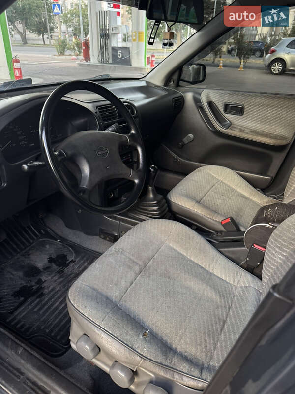 Седан Nissan Sunny 1993 в Одессе фото 11 Седан Nissan Sunny 1993 в Одессе