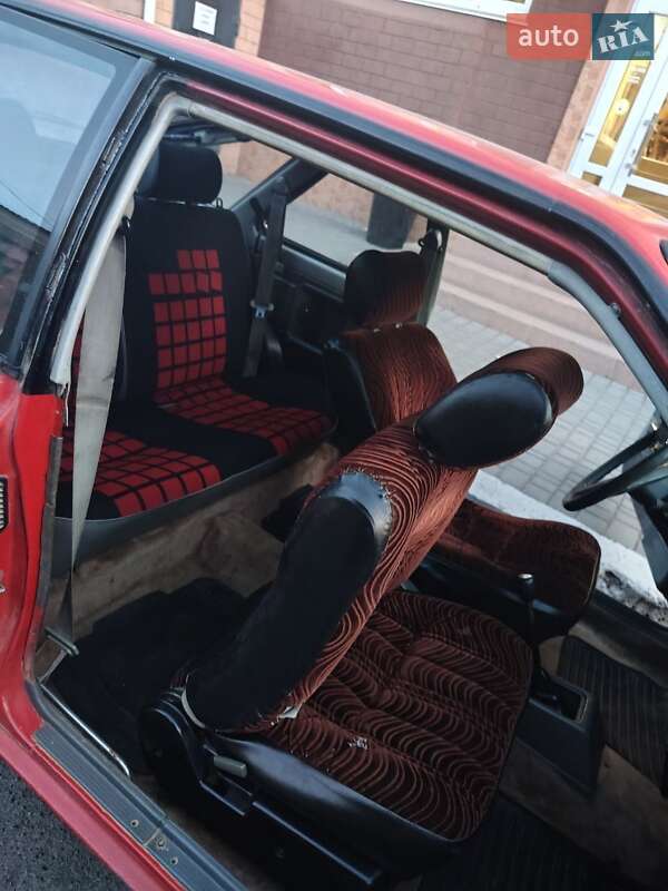 Хэтчбек Nissan Sunny 1985 в Белгороде-Днестровском