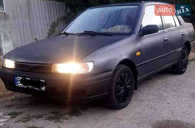Седан Nissan Sunny 1994 в Одессе