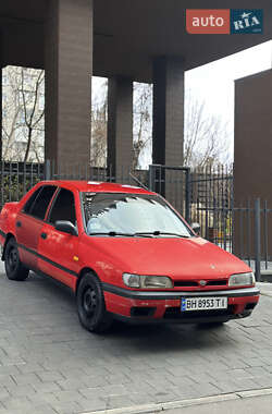 Седан Nissan Sunny 1993 в Одесі