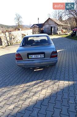 Седан Nissan Sunny 1994 в Дрогобыче