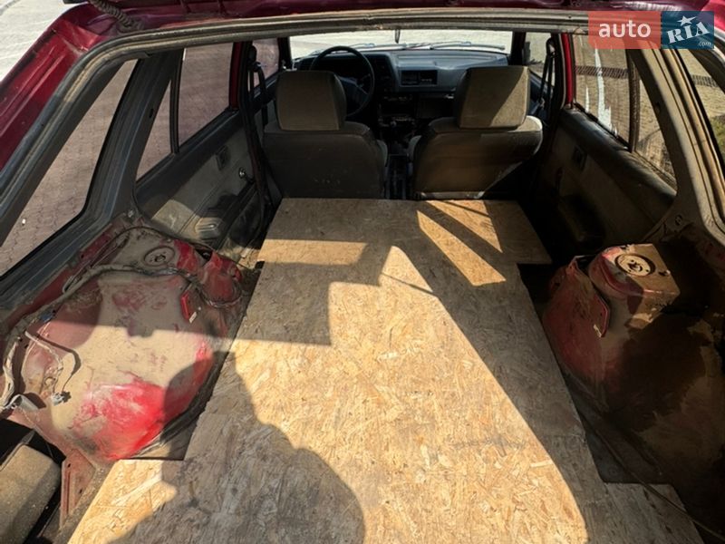 Хэтчбек Nissan Sunny 1986 в Одессе