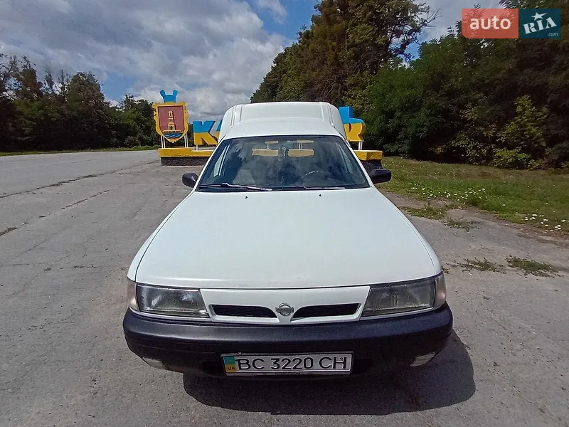 Nissan Sunny 1996