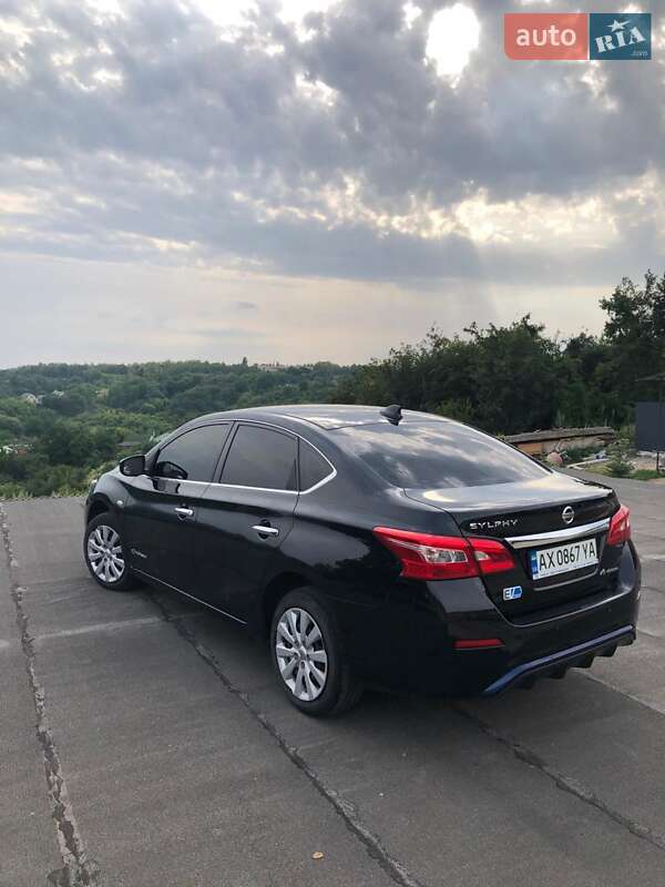 Седан Nissan Sylphy 2019 в Богодухіву