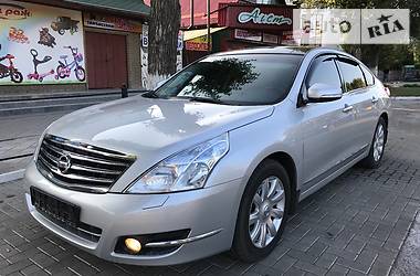 Седан Nissan Teana 2009 в Покровске