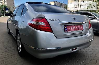 Седан Nissan Teana 2009 в Хмельницком